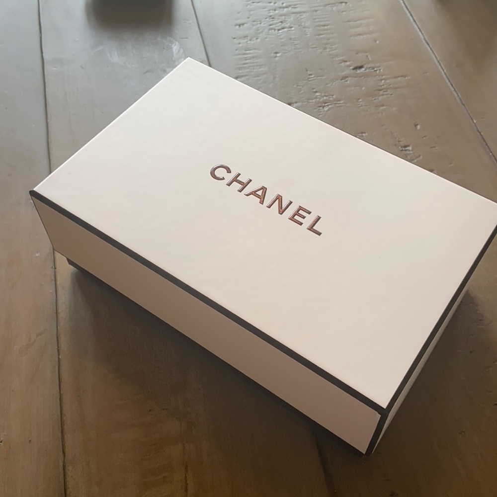 Chanel Box